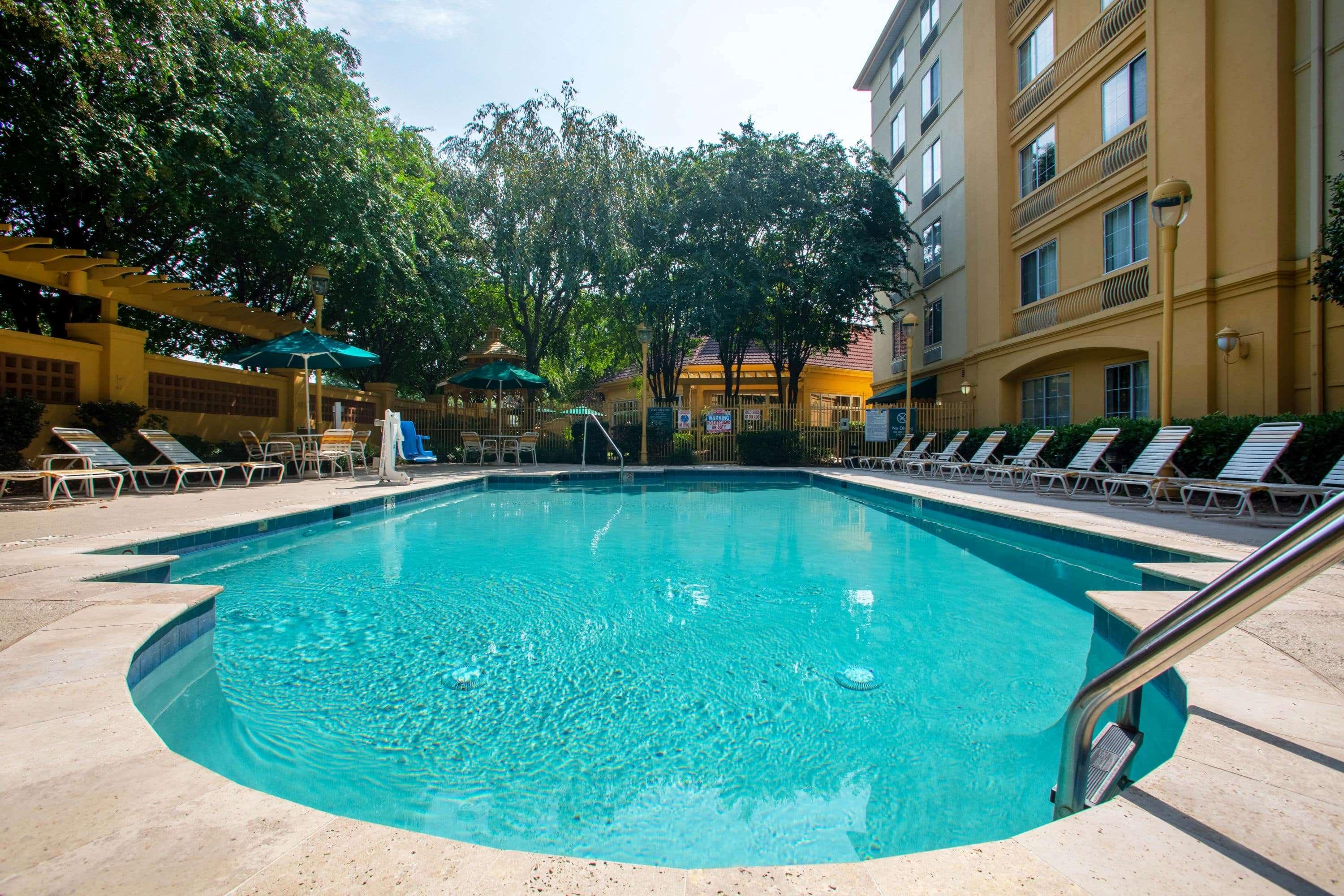 La Quinta By Wyndham Charlotte Airport South Hotel Exterior photo