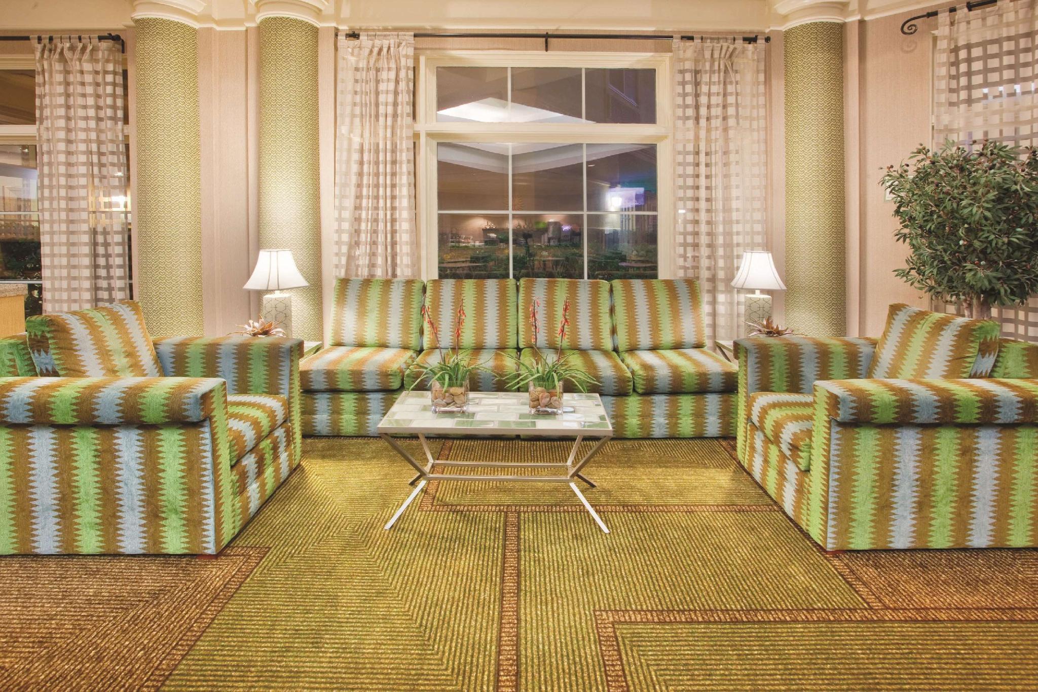 La Quinta By Wyndham Charlotte Airport South Hotel Exterior photo