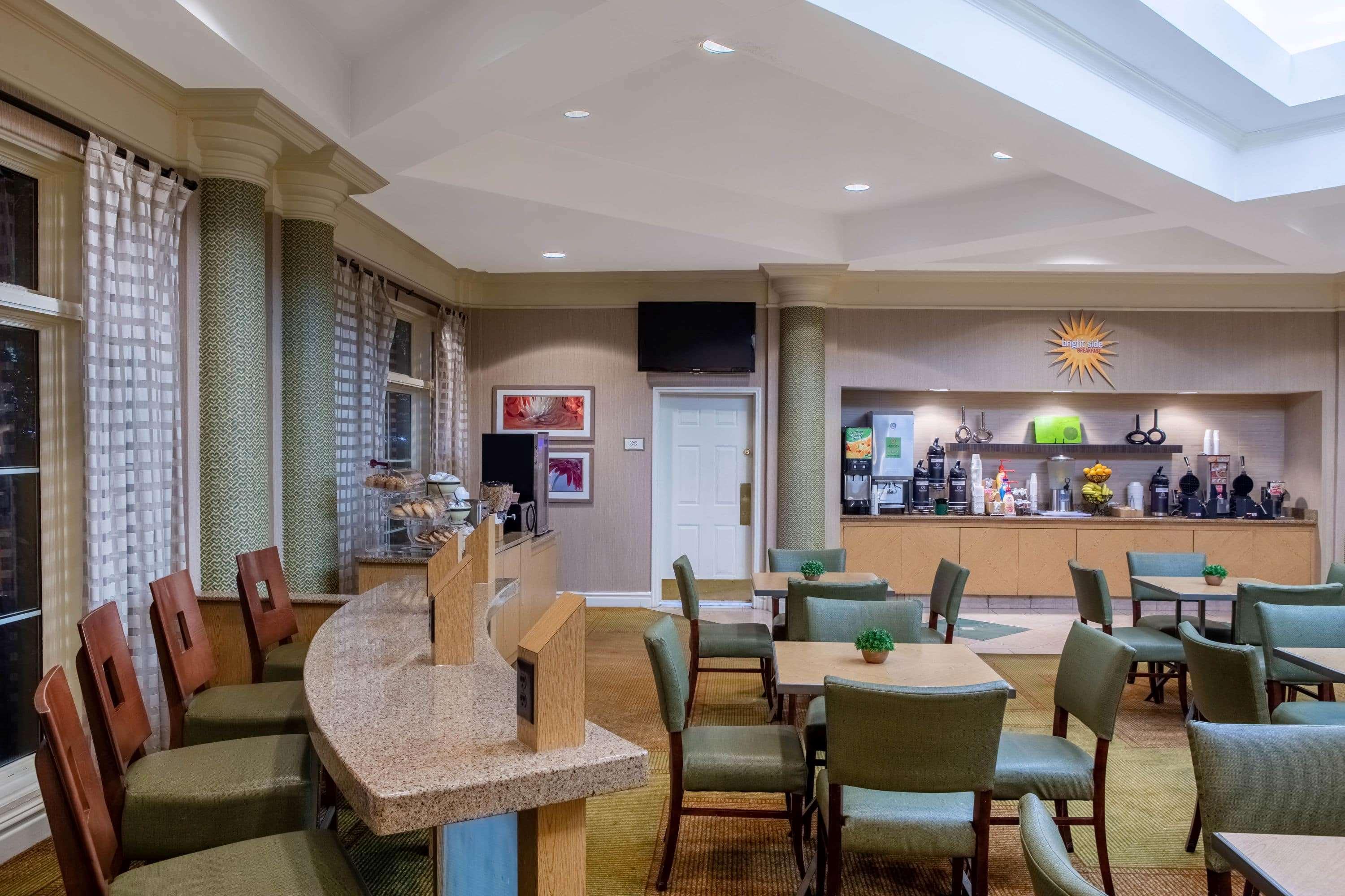 La Quinta By Wyndham Charlotte Airport South Hotel Exterior photo