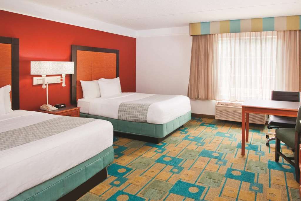 La Quinta By Wyndham Charlotte Airport South Hotel Room photo